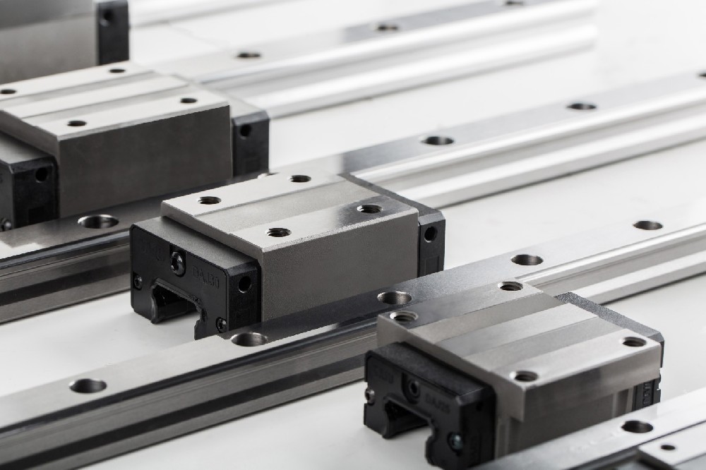 恒而達(dá)直線(xiàn)導(dǎo)軌（十）