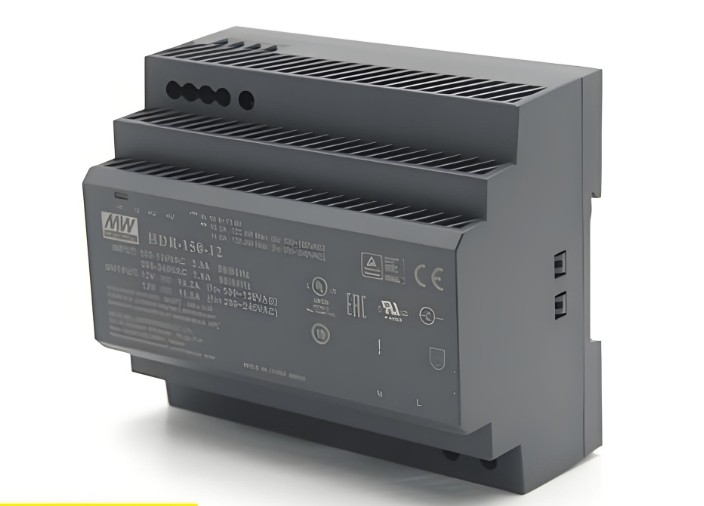 輕巧插墻即插即用明緯資通訊電源開(kāi)啟便捷供電新篇