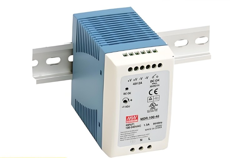 明緯插墻式資通訊電源隨插隨用為通訊設(shè)備靈動(dòng)賦能