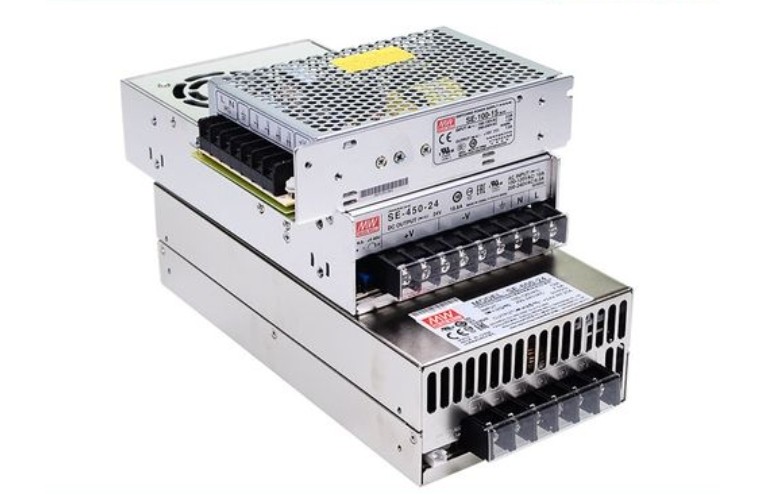 明緯 LPF 系列塑料外殼電源適配多樣場景輕松滿足用電需求